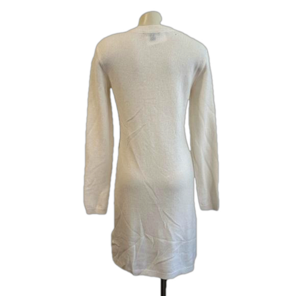 SAKS FIFTH AVENUE Ivory 100% Cashmere Tunic SM NWT as is -holes , easy to fix - Picture 1 of 13